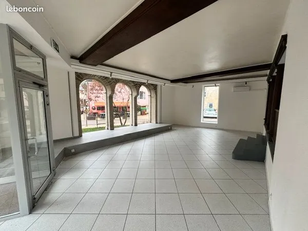 Local commercial ou professionnel centre ville POUILLY EN AUXOIS 21320