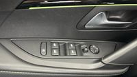 Peugeot 208 e-208 136ch GT Pack — photo 30