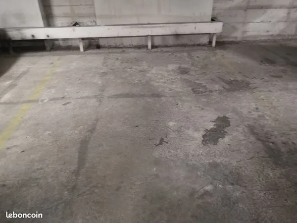 Parking proche Métro latour Maubourg