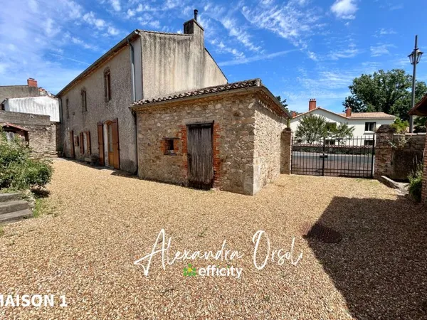Maison 10 pièces 236 m²