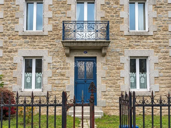 Maison 12 pièces 149 m²