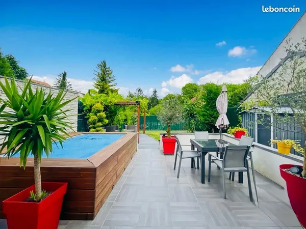 Maison individuelle avec jardin et sous-sol total - DPE B - Quartier Franceville