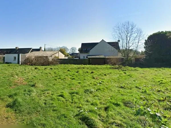 Terrain 761 m²