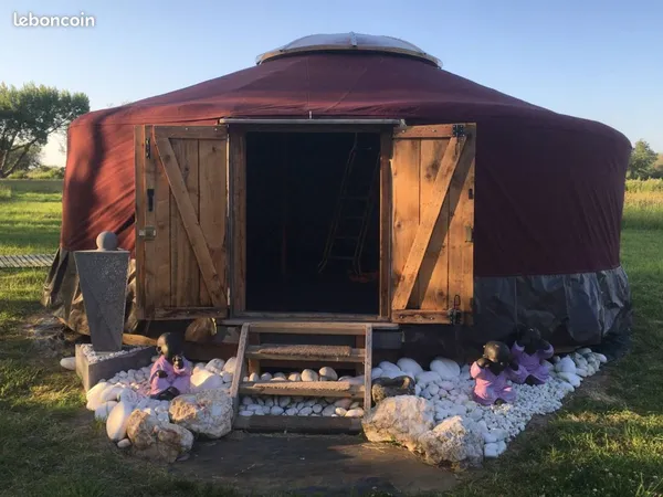 Yourte traditionnelle mongole 36m2