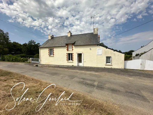 Maison familiale, proche du bourg, au calme