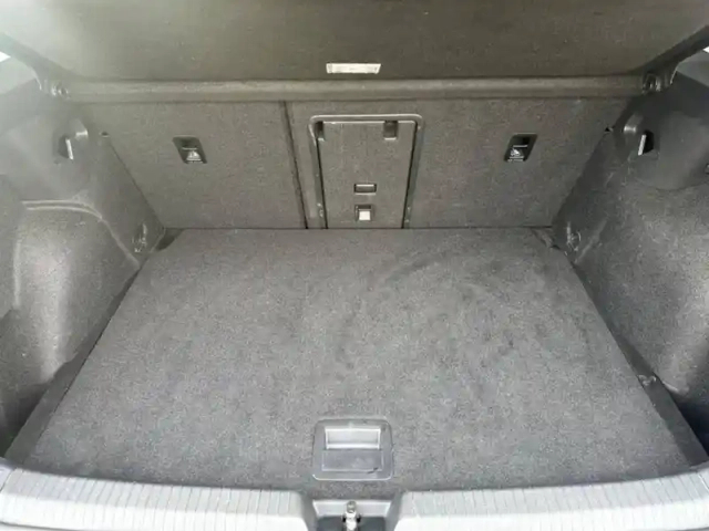 Volkswagen Golf 1.0 tsi opf 110 bvm6 — photo 44