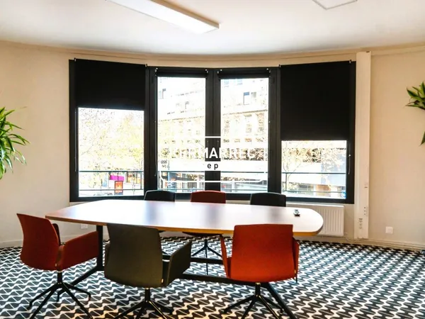 Bureaux 140 m²