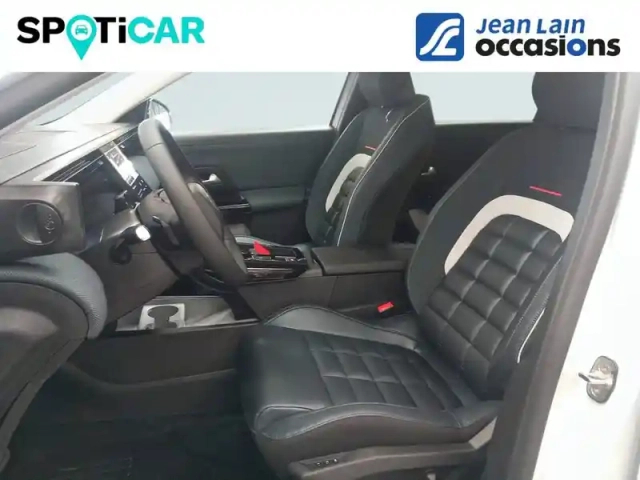 Citroën C5 Aircross hybride 145 ch e-dcs6 — photo 11