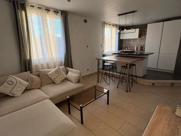 🏡 t3 meublé - 2 chambres - décines-charpieu - 1 085 cc