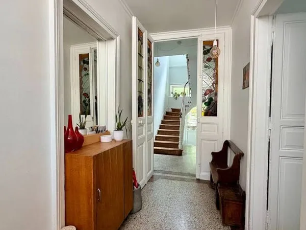 Maison 9 pièces 200 m²
