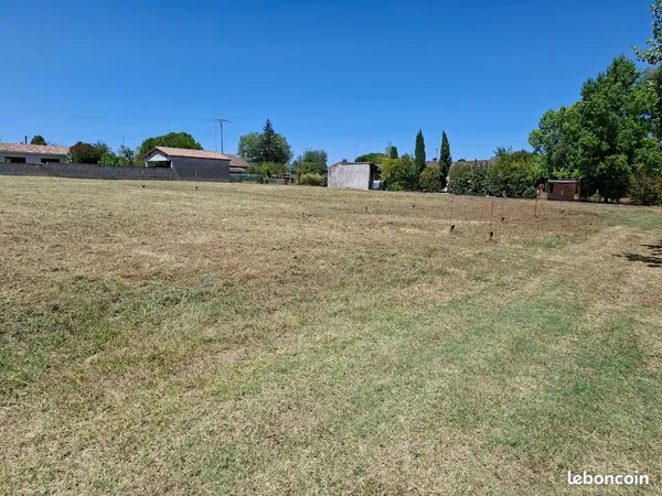 Terrain viabilisé 613m² BEAUPUY