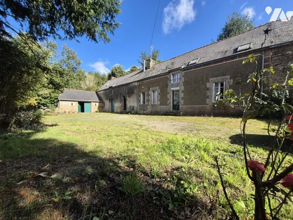 Vends longère - 95 m² - 4 pièces, 3 chambres - Saint-Allouestre 56500