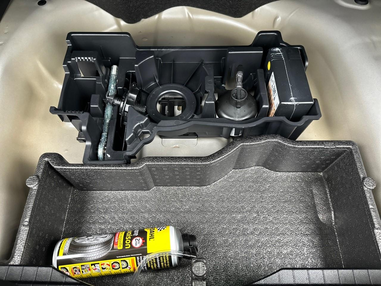 Peugeot 2008 puretech 130 s&s bvm6 gt — photo 34