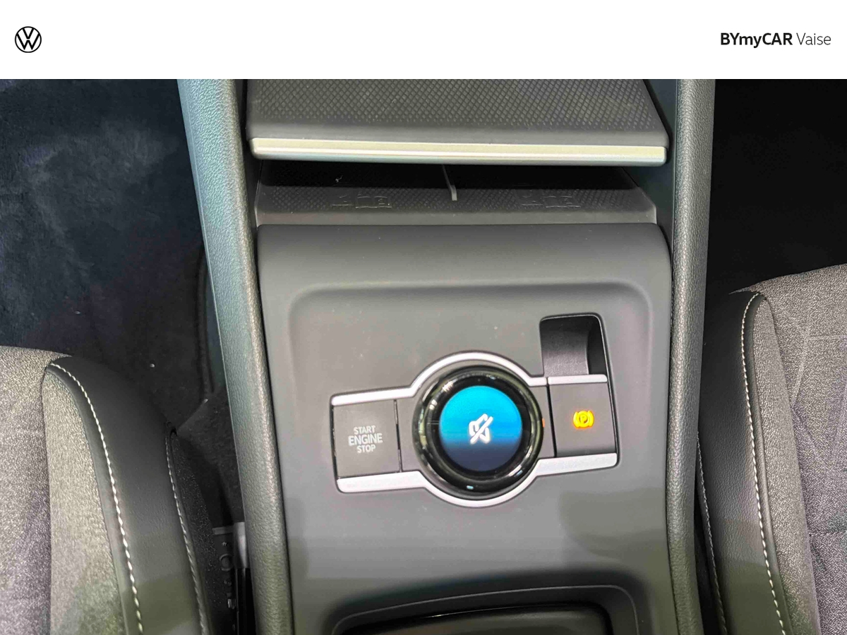 Volkswagen Tiguan 1.5 eTSI 131ch DSG7 — photo 22