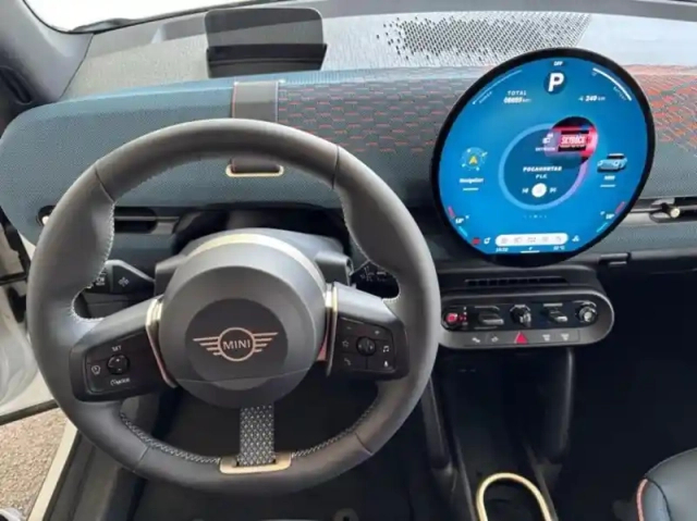 Mini Aceman se 218ch favoured — photo 29