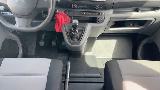 Citroen SpaceTourer 1.5 BlueHDi 100 - Feel – 2018 – 62977 km – Diesel – Boîte Manuelle — photo 25