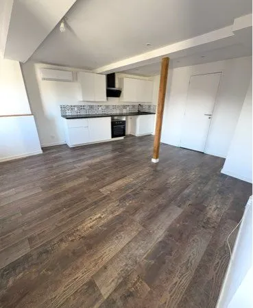 T3 duplex avec balcon