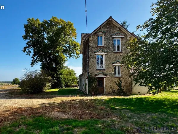 Maison 5 pièces 140 m²
