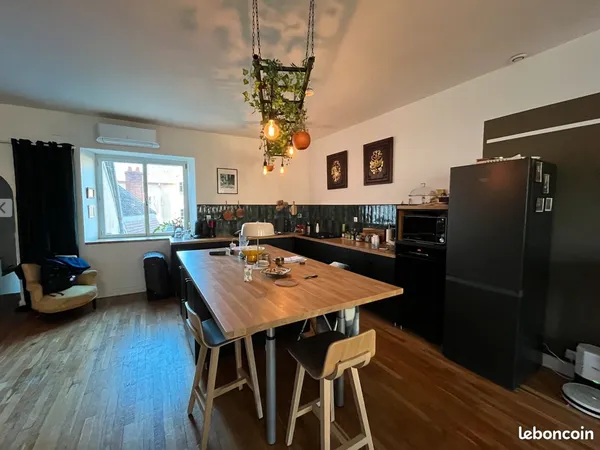 Maison de ville rénovée au coeur de Moulins