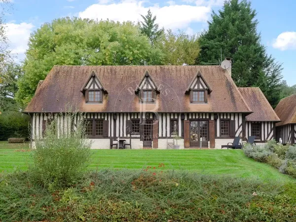 Maison 5 pièces 140 m²
