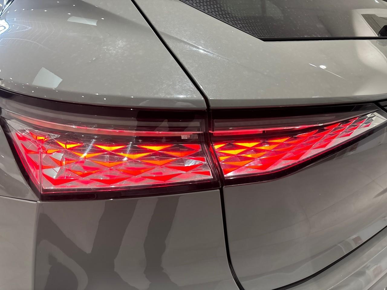 Ds Ds 4 essence 130ch performance line + automatique — photo 16