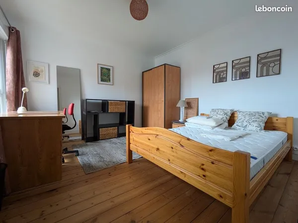 Chambre meublée pour étudiant(e)
