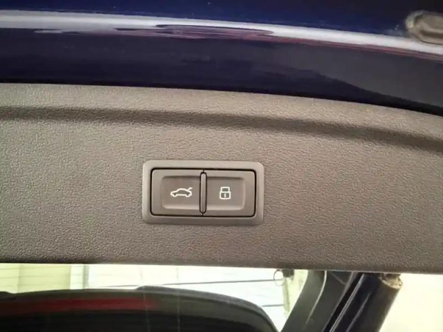 Audi A3 sportback 1.4 tfsi e 204ch phev s line s tronic 6 — photo 8