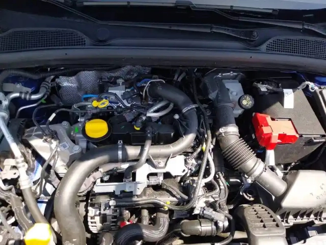 Renault Clio tce 90 ch gsr2 — photo 29