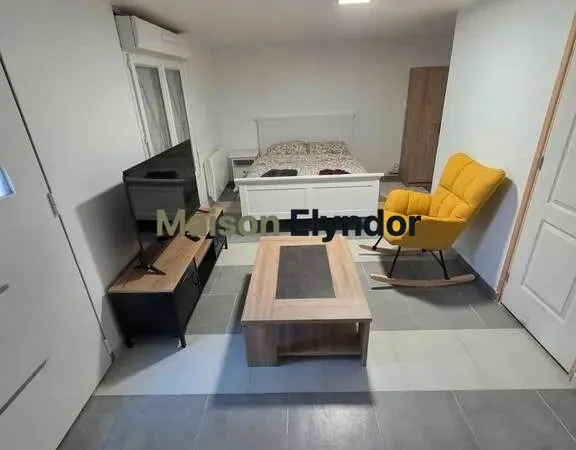 Studio 1 pièce 20 m²