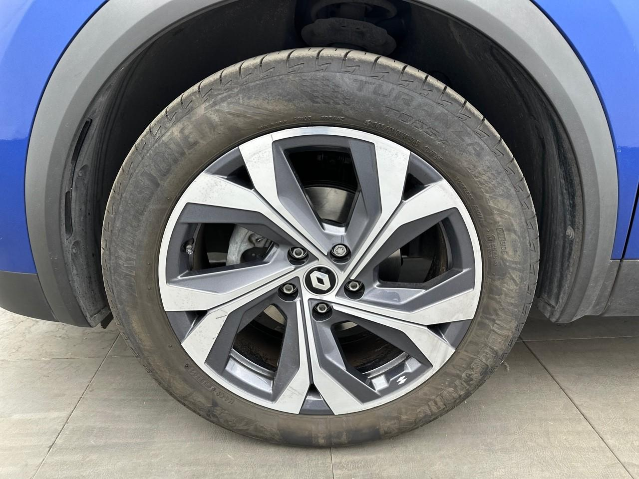 Renault Captur tce 160 edc - 21b r.s. line — photo 14