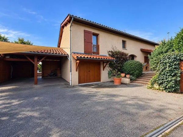 Maison 6 pièces 190 m²