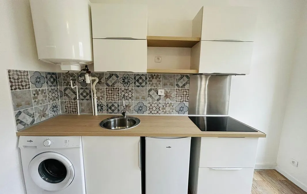Photo 3