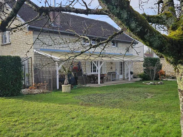 Maison 6 pièces 200 m²