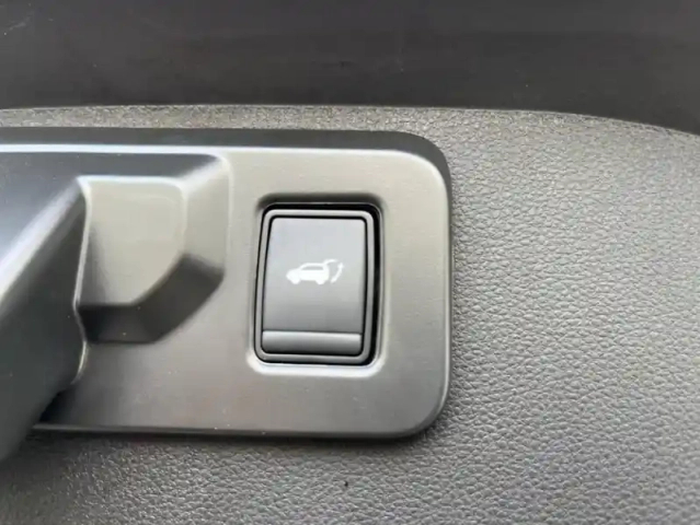 Renault Scenic 220 ch grande autonomie techno iconic 5p — photo 19