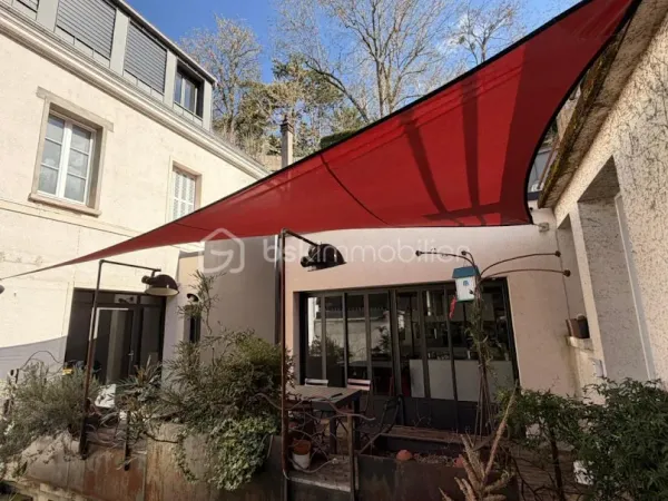 Maison 7 pièces 195 m²