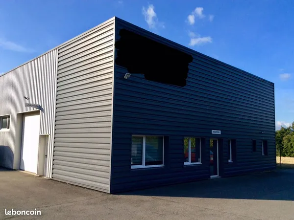 Batiment 600 m²