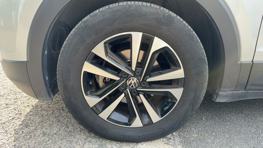 Volkswagen T-Cross 1.0 TSI 115 DSG7 - United – 2020 – 69652 km – Essence – Boîte Automatique — photo 9