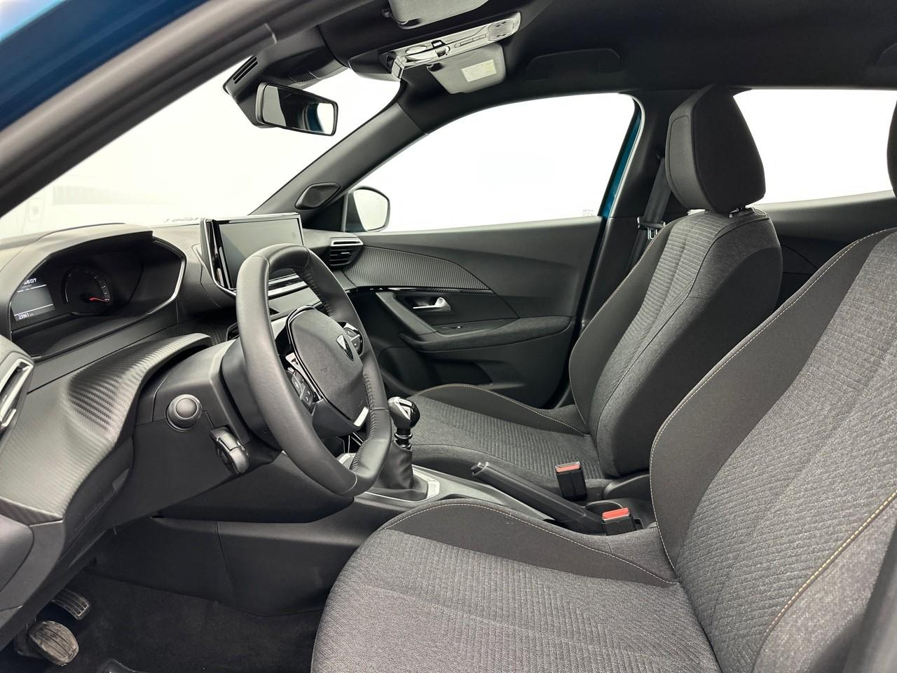 Peugeot 2008 100 s&s bvm6 style — photo 9