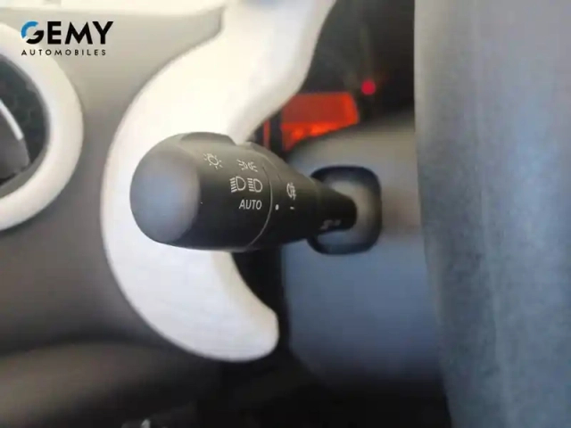 Renault Twingo iii sce 65 — photo 55
