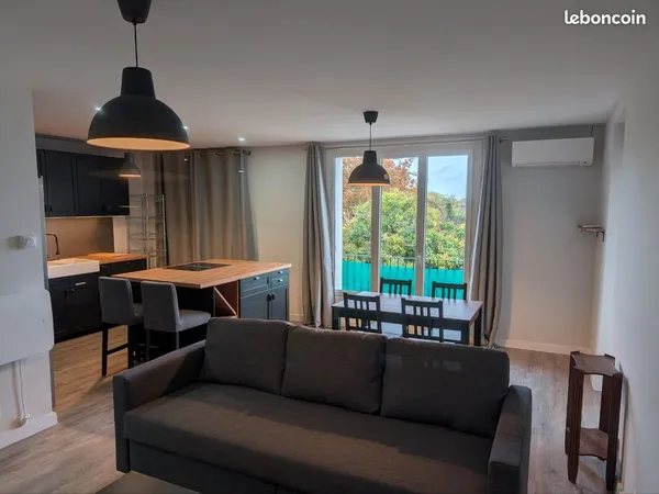 Superbe T2 meublé de standing - Terrasse, balcon & parking - Tournefeuille