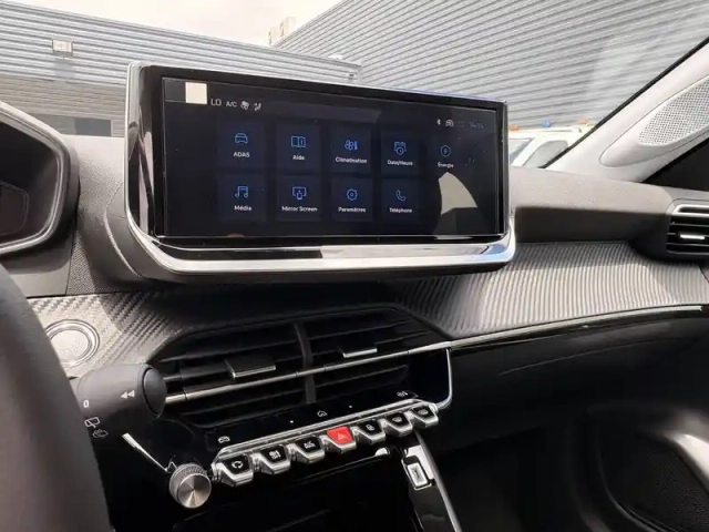Peugeot 208 electrique 156ch 54 kwh — photo 37