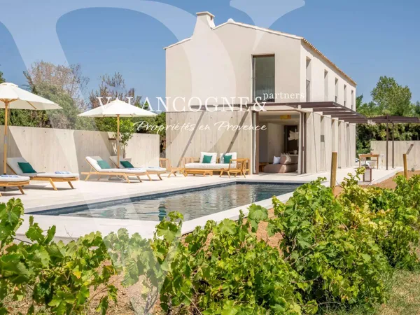 Maison 5 pièces 180 m²