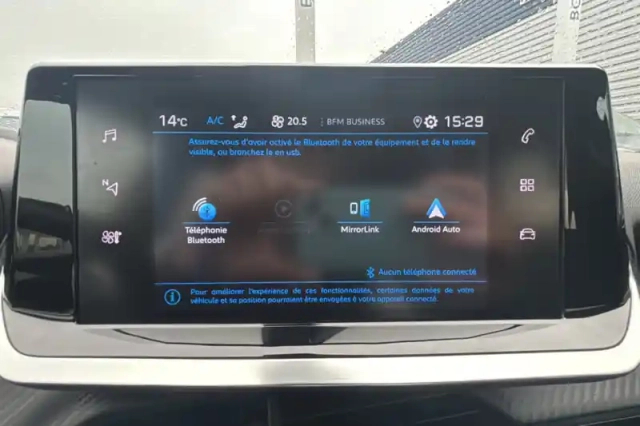 Peugeot 2008 puretech 130 s&amp;s bvm6 — photo 70