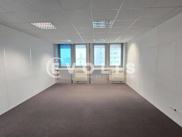 Bureaux 278 m²