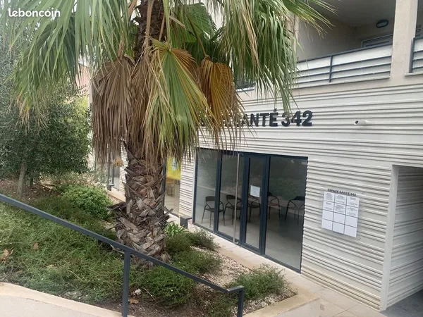 Bureaux 15 m² ST CYR SUR MER