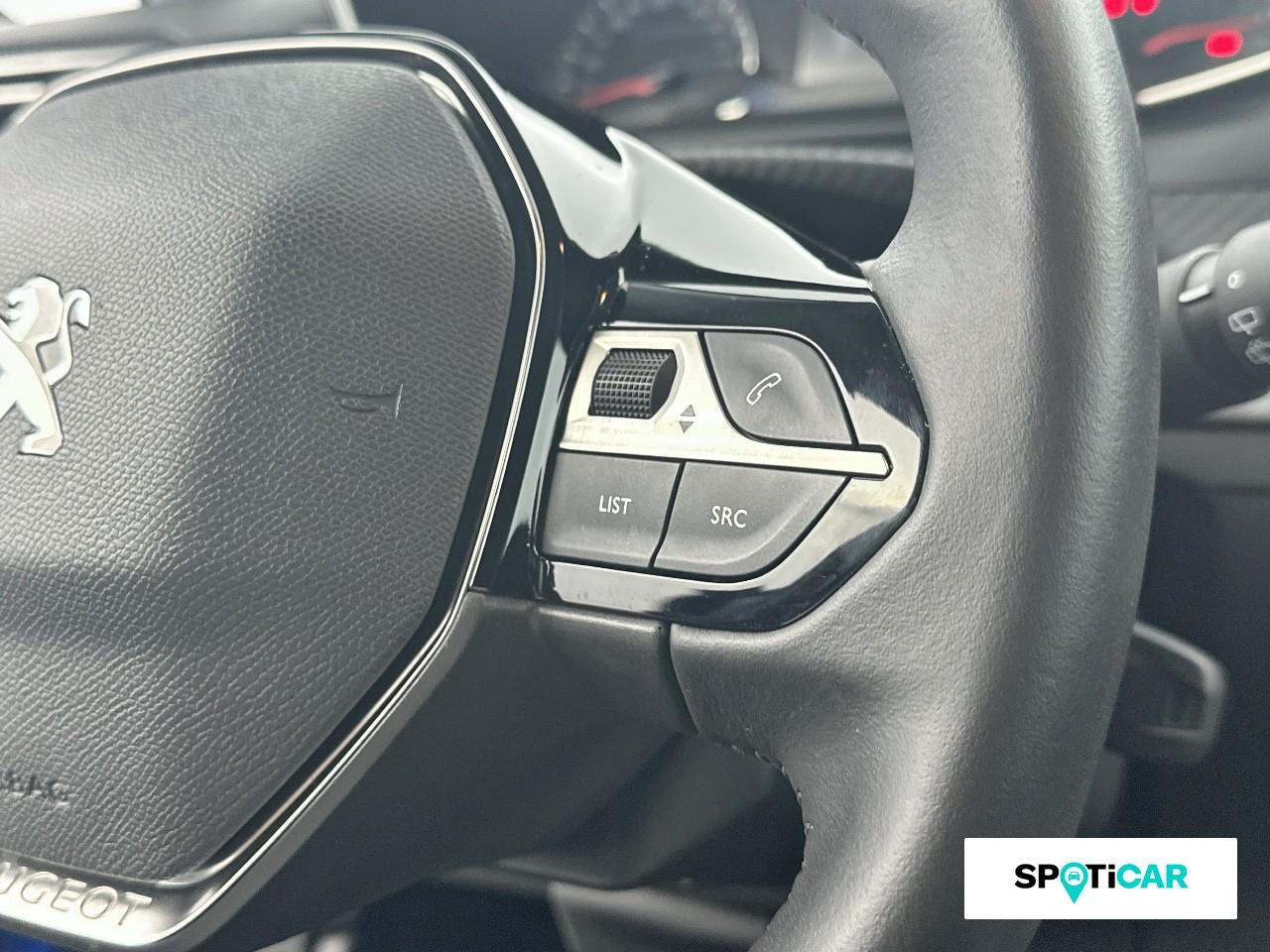 Peugeot 208 1.2 puretech 100ch s&s allure — photo 16