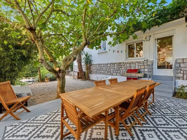 Maison 7 pièces 185 m²