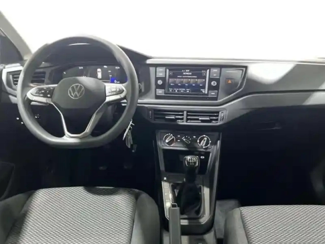 Volkswagen Polo 1.0 mpi 80 s&amp;s bvm5 — photo 8