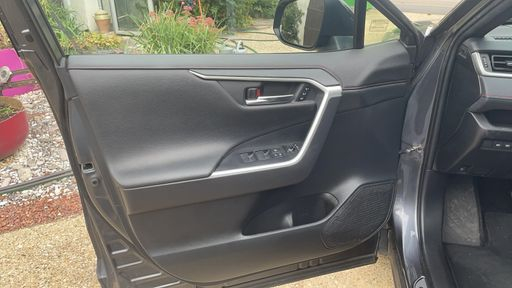 Toyota RAV4 2.5 VVT-i 306 Plug in Hybrid AWD E-CVT - Collection – 2021 – 52596 km – Hybride rechargeable – Boîte Automatique — photo 23