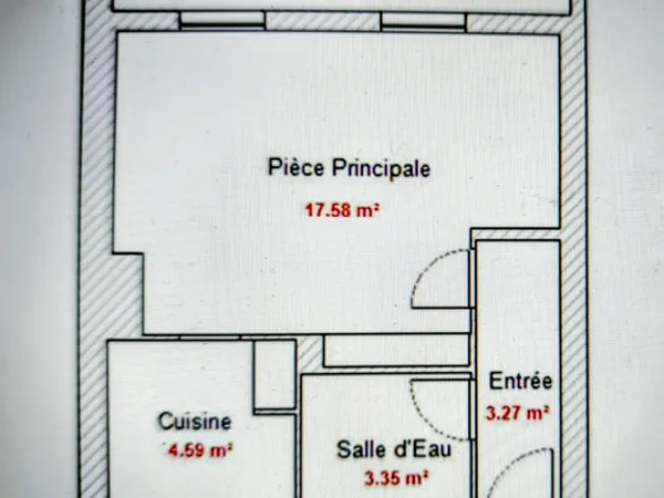 Grand T1 bis de 29 M2 avec Balcon - avec TRAVAUX